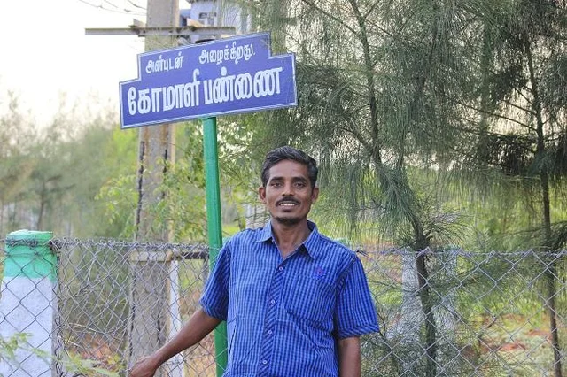 கேவலப்படுத்தும் ஊர்; கண்டுகொள்ளாத விவசாயி! - கோமாளி பண்ணை உருவான கதை#MyVikatan