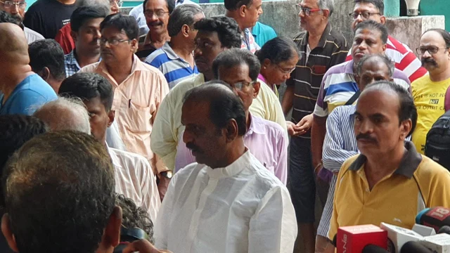 வைரமுத்து