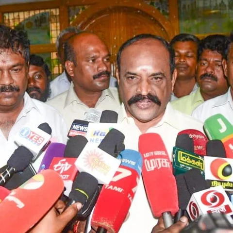`ஆட்சி மாற்றம் இல்லை; ஸ்டாலினின் கருத்து பொய்த்துப் போய்விட்டது!' - கடம்பூர் ராஜு