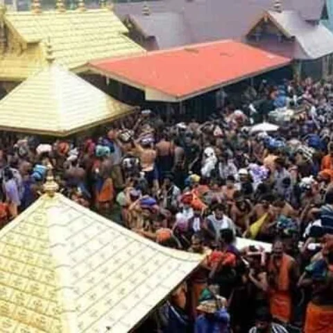 `சபரிமலையில் தங்கம் மாயமாகியதாகக் கூறுவது தவறான தகவல்!' - தேவசம்போர்டு விளக்கம்