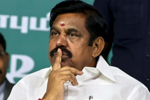 `15 நாள்தான் கெடு...!' - கொதிப்பில் ஓ.பி.எஸ்