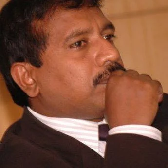 `பாதுகாப்பை உறுதிசெய்ய வலிமையான சட்டம்!' - தேசிய அளவில் தீவிரமடையும் மருத்துவர்கள் போராட்டம்