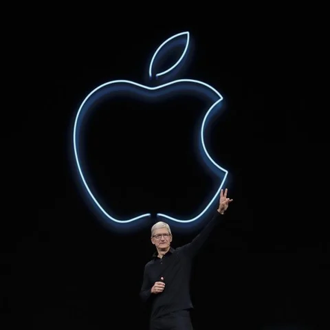 டார்க் மோடு, அப்டேட்டட் சிரி, அசத்தல் iOS 13... 'ஆஹா' சொல்ல வைத்த ஆப்பிள்! #WWDC19