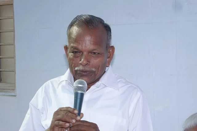 `கேக் இல்லை; மெழுகுவத்தி இல்லை!’ - தமிழர் மரபுப்படி கொண்டாடப்பட்ட பிறந்த நாள் விழா