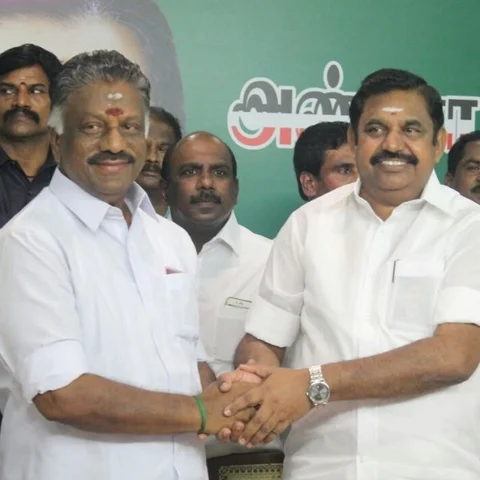 ஒரே கல்லில் இரண்டு மாங்காய் அடித்த ஓ.பி.எஸ்!- எடப்பாடி சிக்னல் கொடுத்தது எப்படி?