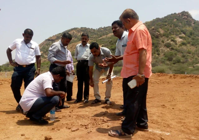 முனியாண்டி கோயிலில் தொல்லியல் துறையினர் அகழாய்வு! - என்ன காரணம்?