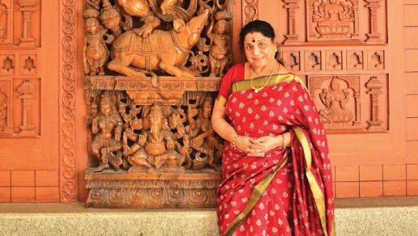 `` `ஜானு... அம்மு வீட்டுக்கு வருது; ஸ்பெஷல் சமையல் செய்!'னு சொன்ன எம்.ஜி.ஆர்!" - விஜயகுமாரி