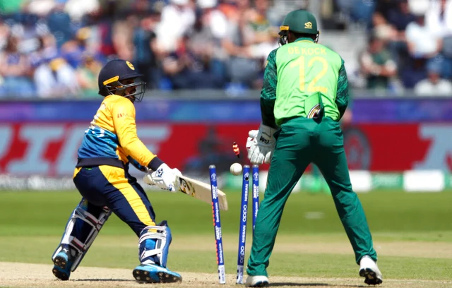 Dhananjaya de Silva, is bowled by Duminy.