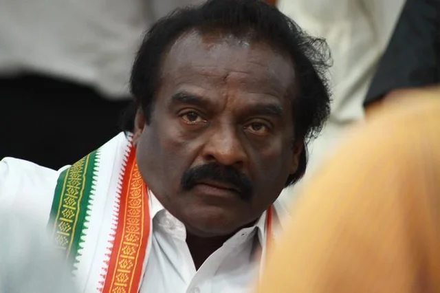 எம்.எல்.ஏ பதவியை ராஜினாமா செய்ய தாமதம் ஏன்..! - வசந்தகுமார் எம்.பி-யாக பொறுப்பேற்பதில் சிக்கலா?