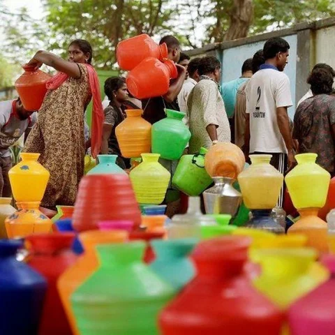 `ஓராண்டாக நடவடிக்கை எடுக்காமல் மக்களுக்கு அறிவுரை வழங்குவதா?' - தண்ணீர் பிரச்னையில் அரசுக்கு உயர் நீதிமன்றம் கண்டிப்பு