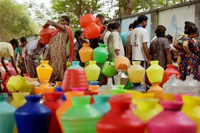 `ஓராண்டாக நடவடிக்கை எடுக்காமல் மக்களுக்கு அறிவுரை வழங்குவதா?' - தண்ணீர் பிரச்னையில் அரசுக்கு உயர் நீதிமன்றம் கண்டிப்பு
