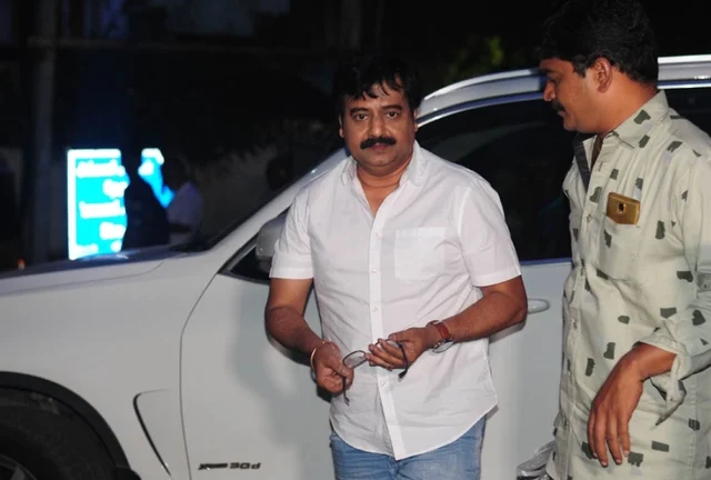 Vivek