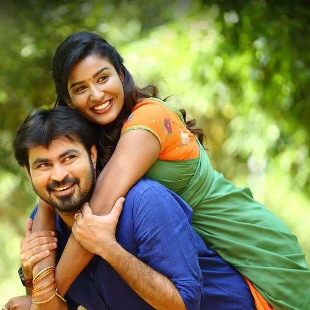 தினேஷ்