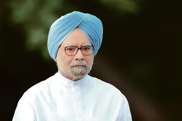 "மக்களுக்கும் எங்களுக்குமான உறவு எங்கோ அறுபட்டிருக்கிறது!" - மனம் திறக்கும் வானதி சீனிவாசன்