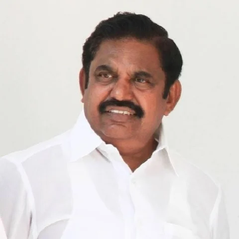 ‘வட மாநிலங்களில் தமிழ் விருப்பப்பாடம்’ - ஐந்தே மணி நேரத்தில் ட்வீட்டை நீக்கிய எடப்பாடி