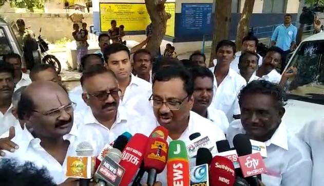 `அவருக்கு சந்தோஷம்னா எனக்கு சந்தோஷம்தான்!' - ஈ.வி.கே.எஸ்.இளங்கோவன் குறித்து ரவீந்திரநாத்குமார்