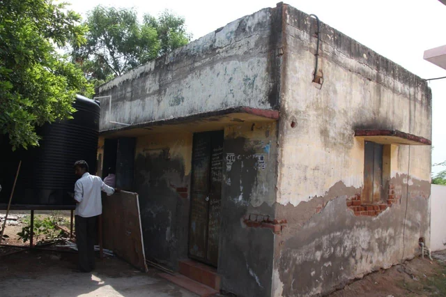 ``குடிக்கத் தண்ணீர் இல்லை; ஆனா, குடும்பங்களைச் சுத்தி கழிவுநீர் ஓடுது!" - புலம்பும் மதுரை மக்கள்!