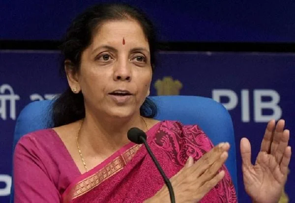 தமிழக அமைச்சர்களின் டெல்லி விசிட்... நடந்ததும்... நடக்காததும்!
