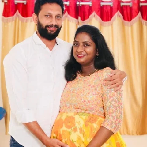``இன்னும் நாலு நாள்ல எனக்கு பிரசவம்!'' - நெகிழும் லாவண்யா