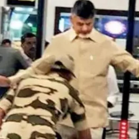 ``சார்... நீங்க மக்களோடு மக்களா பஸ்ல போங்க!''- அதிர்ச்சியில் உறைந்த சந்திரபாபு நாயுடு