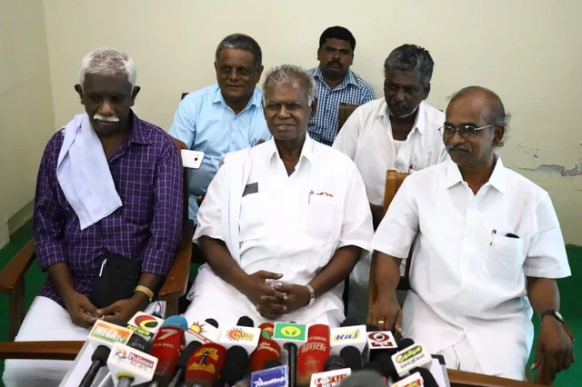 `அவர் இருக்காருனு சொல்றாங்க... எங்கேனுதான் தெரியல!' - முகிலன் குறித்து நல்லகண்ணு வேதனை!