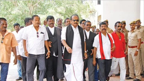 வைகோ