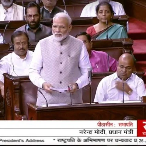 `ஒரு சிலரின் தவற்றுக்காக மாநிலத்தையே குற்றம்சாட்டுவது சரியல்ல!' -ஜெய்ஶ்ரீராம் குறித்து மோடி