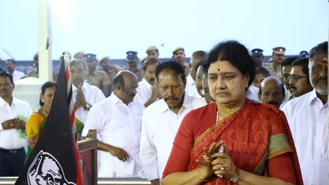 சசிகலா