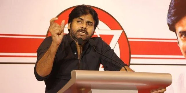 `இவர் வேற மாதிரி அரசியல்வாதி... !' - பவன் எப்படிப்பட்டவர்?