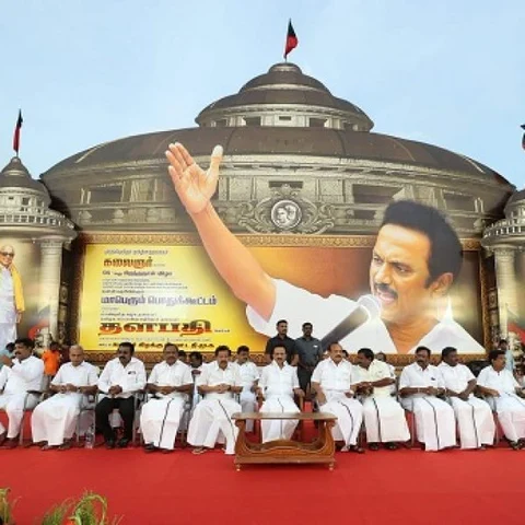 ``இந்த ஆட்சியை நாங்கள் பொறுத்தாலும் மக்கள் பொறுக்கமாட்டார்கள்” - கடலூரில் ஸ்டாலின் பேச்சு