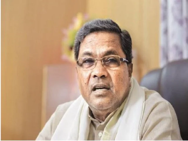 `மகிழ்ச்சியாகத் தியாகம் செய்கிறேன்' - கர்நாடகச் சட்டப்பேரவையில் உருகிய குமாரசாமி!