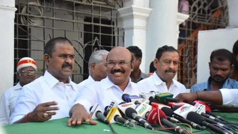 ஜெயக்குமார்