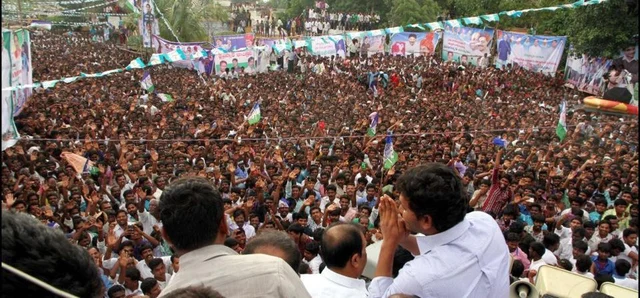 ``அவர்களிடமிருந்து விலகி இருக்கவே விரும்புகிறோம்!" - துணை சபாநாயகர் பதவியை மறுத்த ஜெகன்மோகன் ரெட்டி