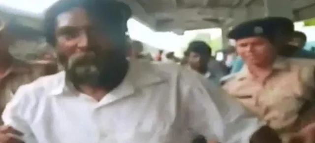முகிலன்