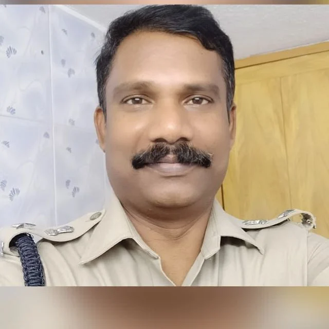 துணை கமிஷனர் ஈஸ்வரன்