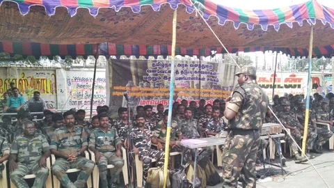 வன வேட்டைத் தடுப்பு காவலர்களின் உண்ணாவிரதப் போராட்டம்