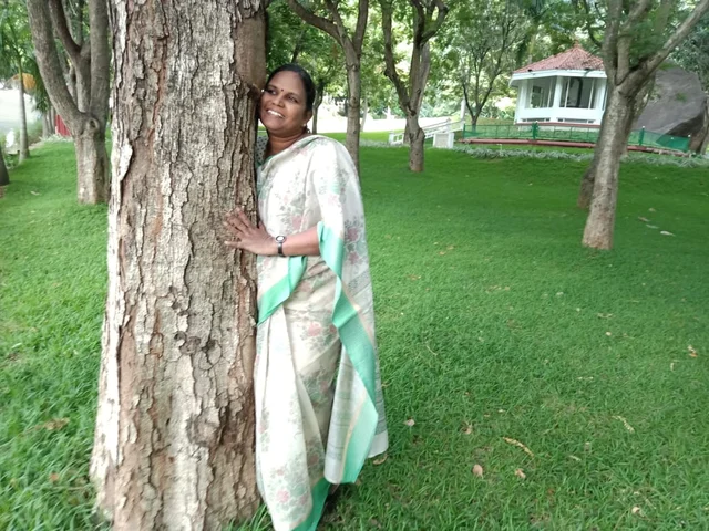 கவிஞர் இளம்பிறை