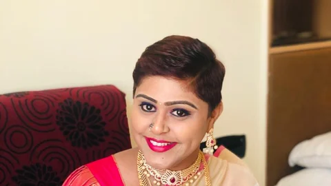 லயா