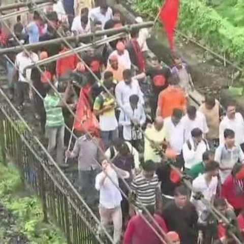 சாலை மறியல் டு சட்டப்போராட்டம்.. மராத்தாக்கள் இடஒதுக்கீட்டை உறுதி செய்த நீதிமன்றம்!