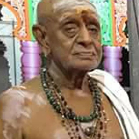 காஞ்சிபுரம் சிலை மோசடி வழக்கு - கனடாவில் பதுங்கிய முன்னாள் குருக்கள் கைது!