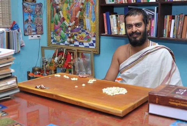 முனைவர் வித்யாவாரிதி சுப்ரமணிய சாஸ்திரி