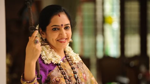 தமிழச்சி தங்கபாண்டியன்
