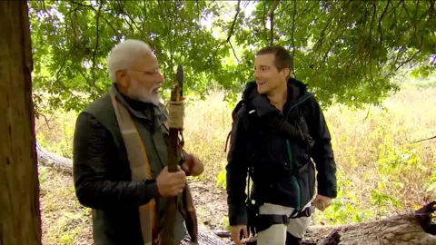 பியர் க்ரில்ஸ் & மோடியின் #ManVsWild