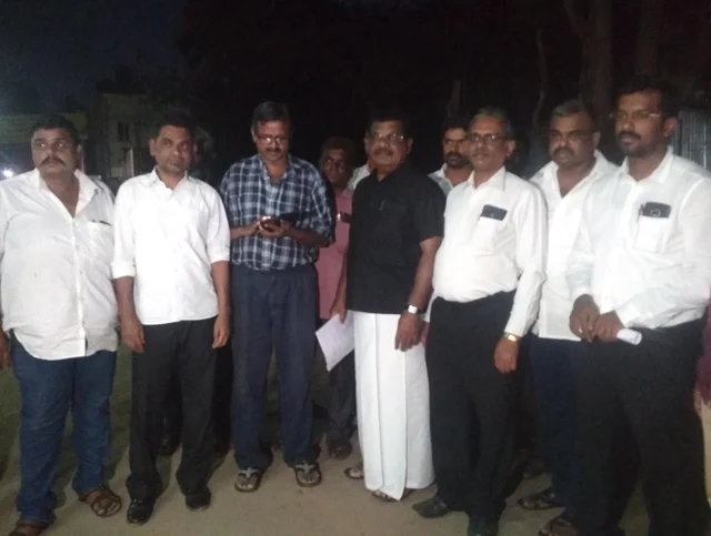 `மருத்துவர் ரமேஷ் மனைவி மீது வாகனத்தில் மோதியவர்கள் எங்கே?' - கொளத்தூர் மணி கேள்வி