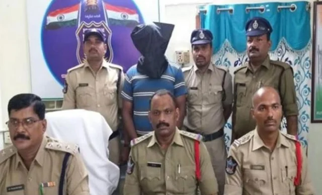 கொலை செய்த மகன்