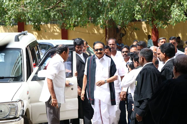 வைகோ