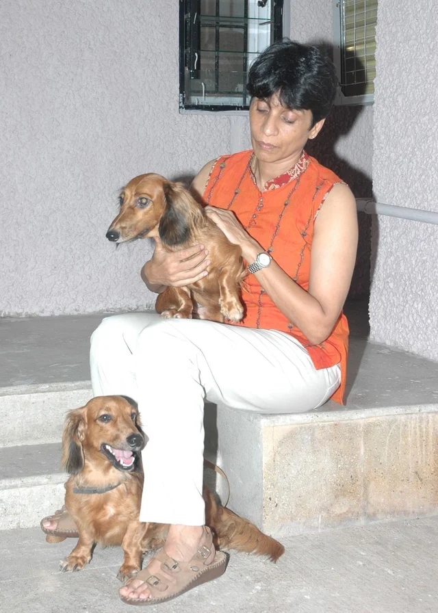 ``காவல்துறையில் உயர் பொறுப்பிலுள்ள ஆண்கள் எல்லோம் ஃபிட்டாக இருக்காங்களா?'' - கேள்வி எழுப்பும் லத்திகா சரண் #LifeStartsAt40 #நலம்நாற்பது