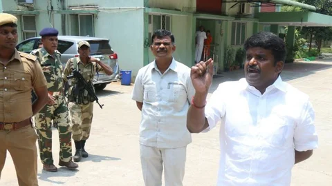விஜயபாஸ்கர்