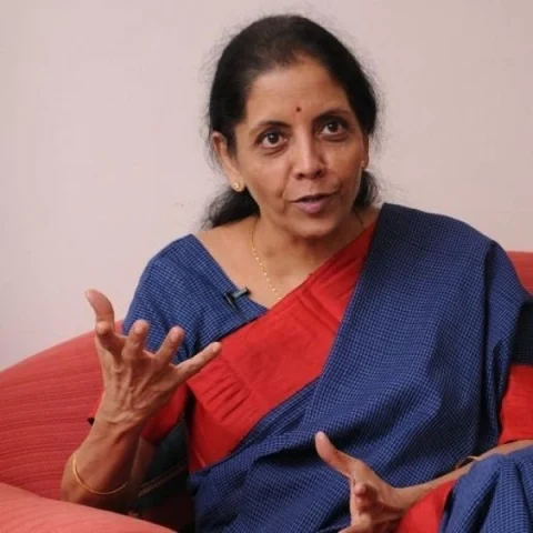 மத்திய நிதியமைச்சர் நிர்மலா சீதாராமன்