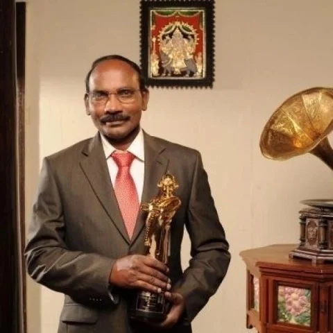 இஸ்ரோ தலைவர் சிவன்
